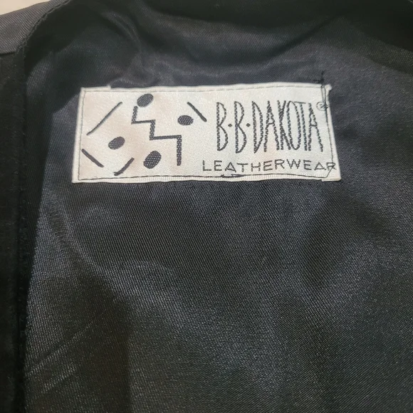 B.B. Dakota Leatherwear Women's Vintage Suede Button Down Vest Black Western - Picture 9 of 10